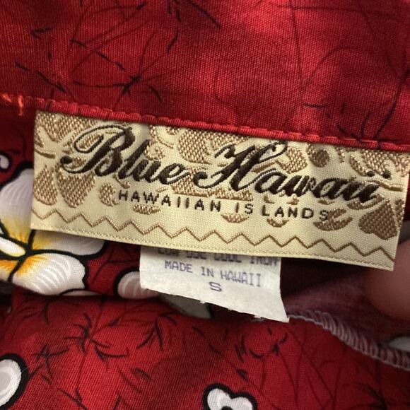 Blue Hawaii Red Hawaiian shirt men’s small hibiscus Made in Hawaii - Picture 6 of 9